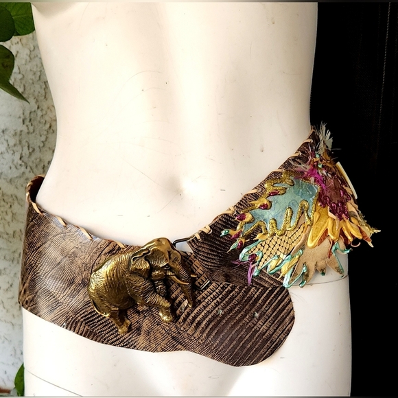 It's a Jungle Vintage Belt Artistic Elephant Belt with Design - Picture 1 of 5